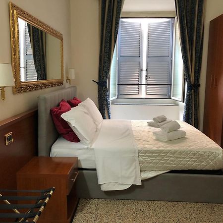 A Rosmini Suites Рим Екстериор снимка